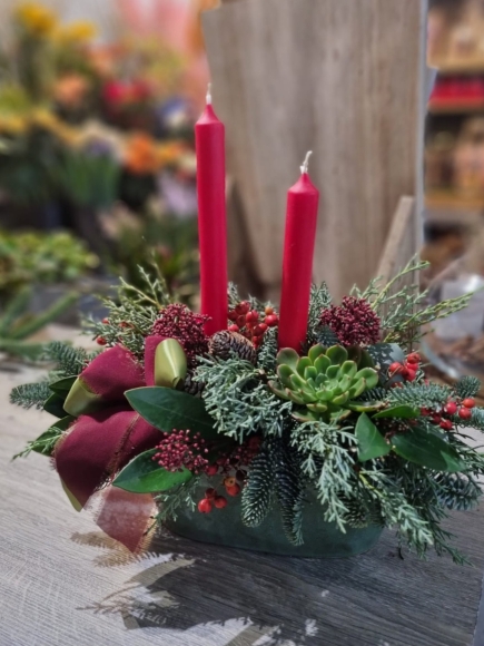 Christmas table decor with candles by Blooms and Candy Florist in Hayes, Bromley.