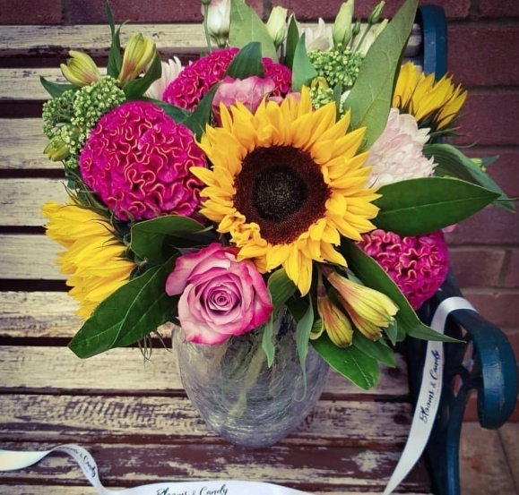 American style flowers posy arranged by florist in Hayes, Bromley