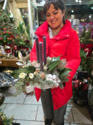 Pure elegant Candle Table Centerpiece with grey candles and white decorations by florist in Bromley 