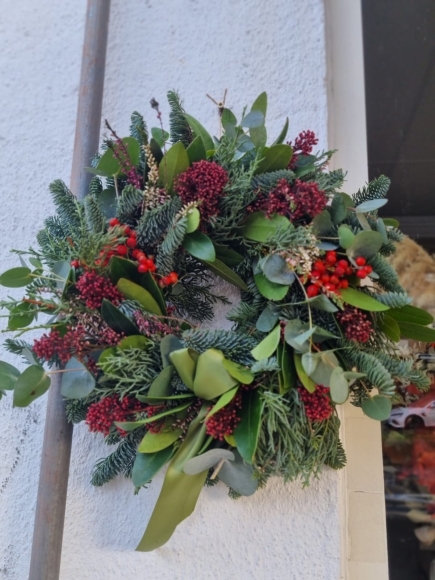 Christmas bespoke made wreath for a door by Blooms and Candy Florist from Hayes, Bromley 